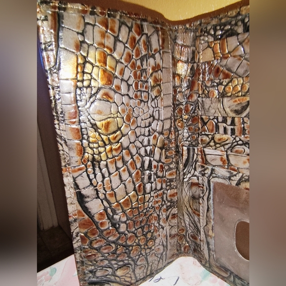 Brahmin Bronze Croc Embossed Trifold Wallet - Picture 7 of 11